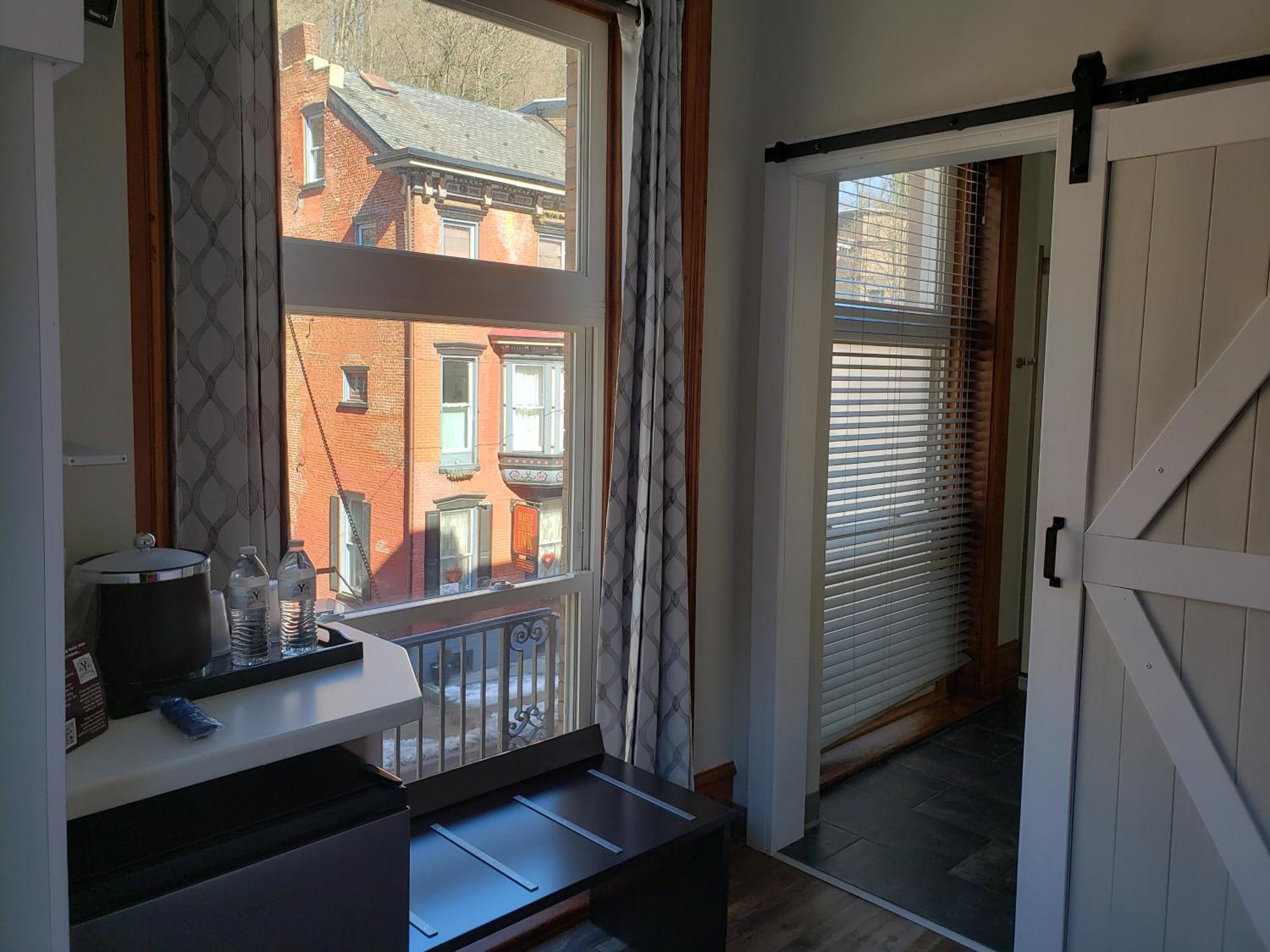 The Y On Broadway Hotel Jim Thorpe Bagian luar foto